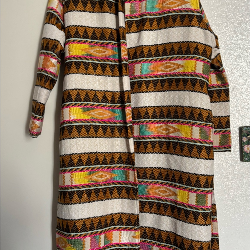 XiRENA Multicolor Patterned Garment - Picture 4 of 7